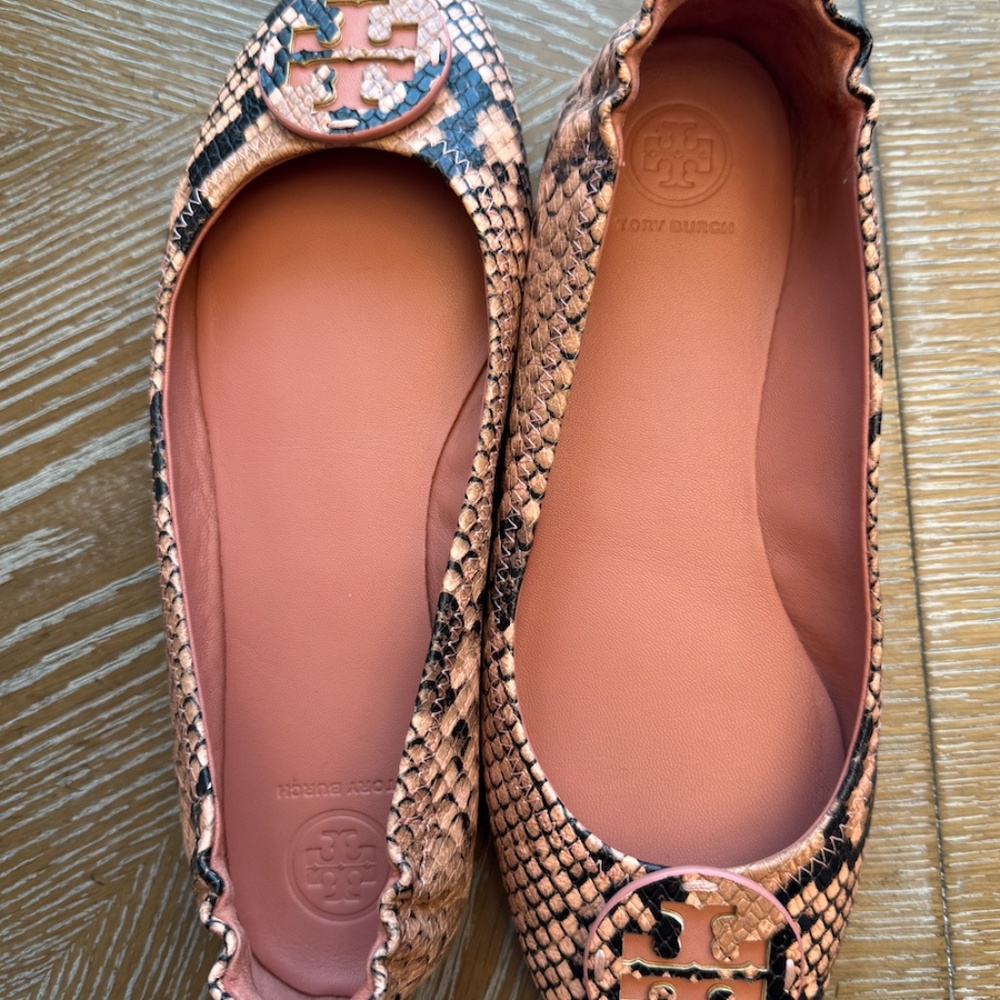 Tory Burch Orange Snake-Print Reva Flats with Logo Medallion - Picture 7 of 13